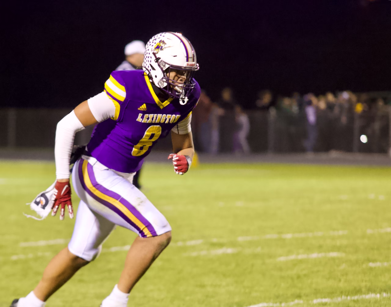 Lexington’s Fogle commits to play at Georgia